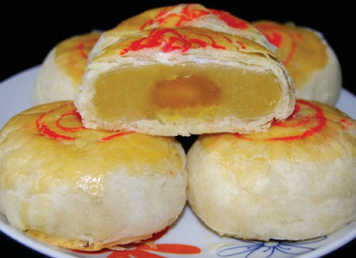 banh-pia-soc-trang-day-mui-sau-rieng-beo-ngay